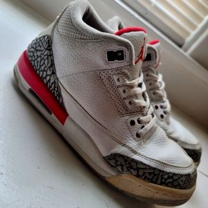 Jordan retro 3s